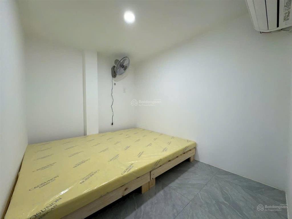 Chdv full nội thất tách bếp, gác, ban công cửa sổ máy giặt riêng cực thoáng ngay luỹ bán bích