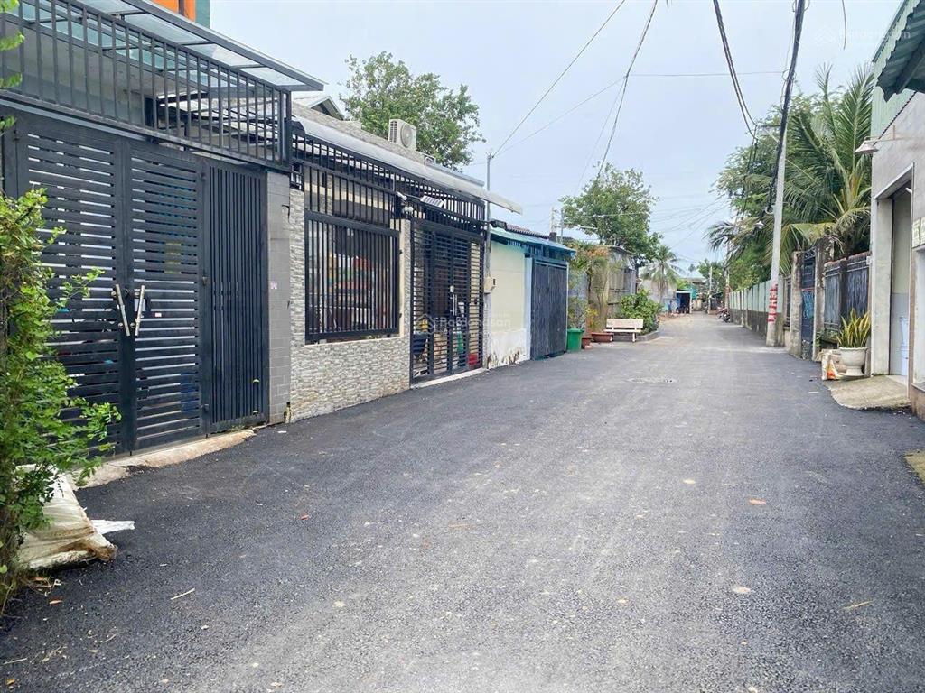 Bán lô đất đường số 11, trường thọ, tp thủ đức  103.8m2   0938 325 ***