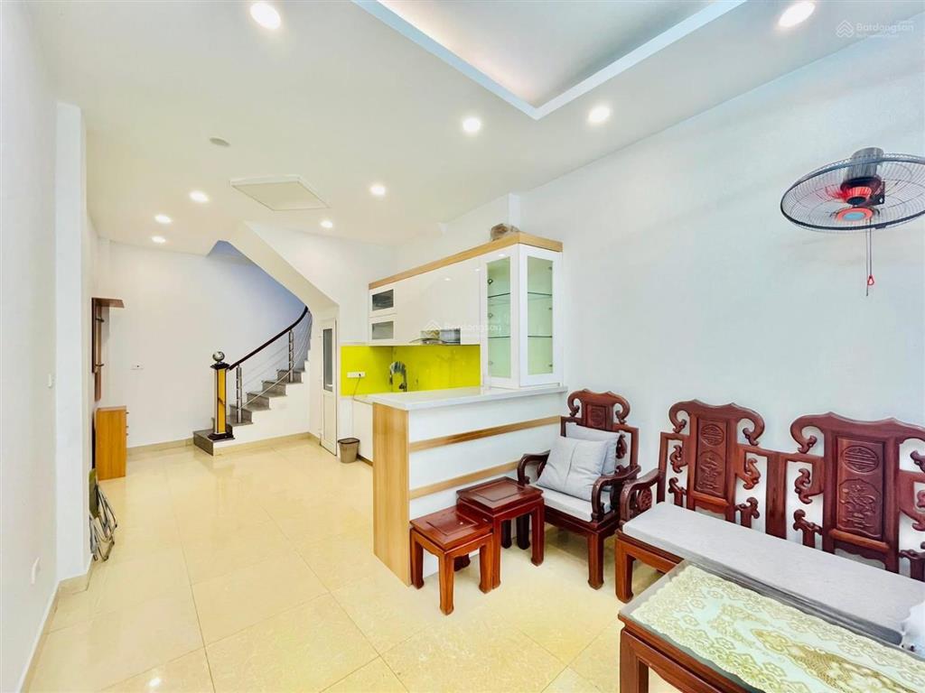 Giá siêu tốt! tôn đức thắng  văn hương  ngõ nông, nhà 38m2, 5 tầng mới full nội thất ở ngay