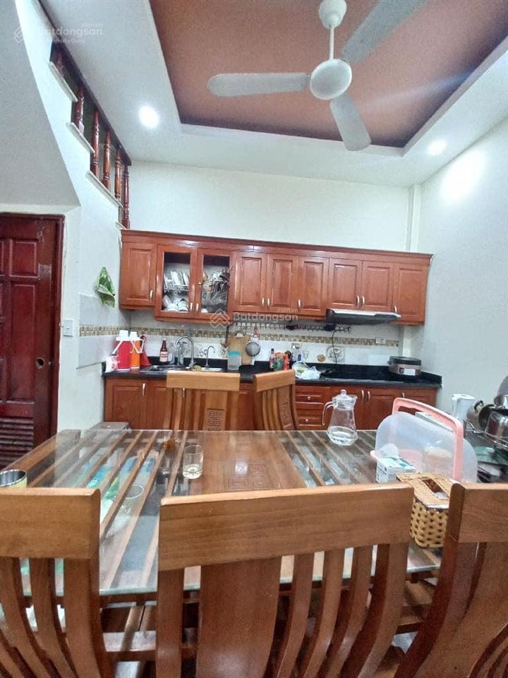 Độc quyền! tôn thất tùng, nhà dân xây 4 tầng cực chắc chắn, thoáng sáng, ngõ ba gác, 70m ra phố