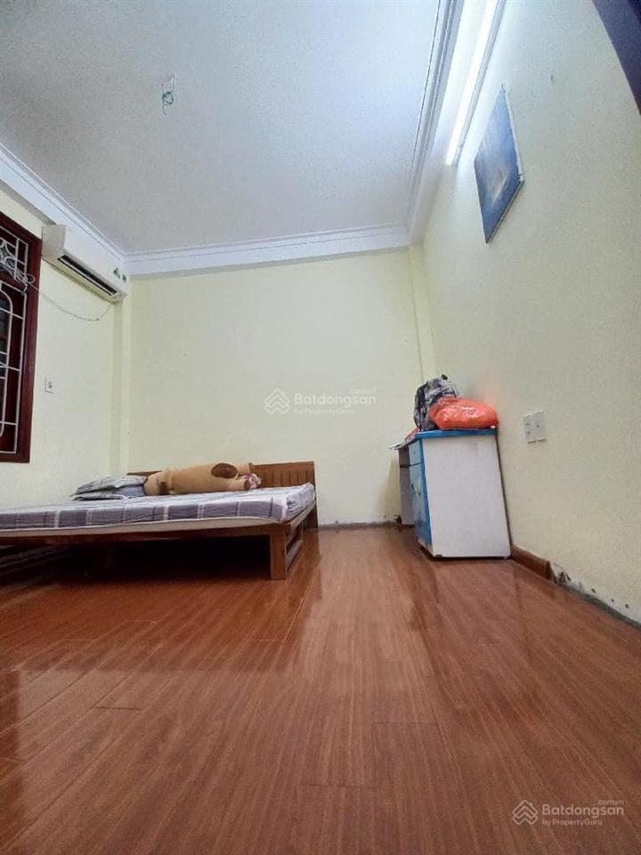 Độc quyền! tôn thất tùng, nhà dân xây 4 tầng cực chắc chắn, thoáng sáng, ngõ ba gác, 70m ra phố