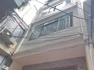 Nhà dân xây ở ngay! hào nam, ngõ thông gần ô tô, nhà rộng rãi, vuông vắn, trước nhà thoáng rộng