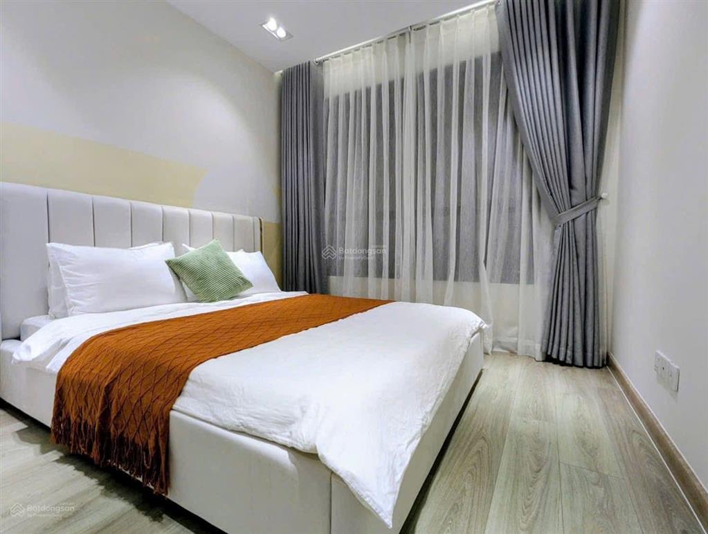 Sunrise city south, 106 m2, 2pn, đầy đủ nội thất, bán 8.1 tỷ, sổ hồng đầy đủ