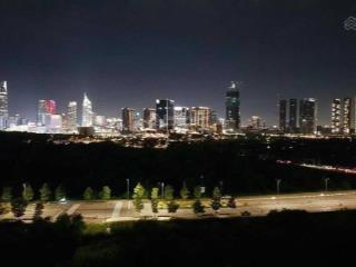 Duy nhất  cho thuê căn 4pn + 1  view pháo hoa hiếm có ở sala  sẵn nội thất cao cấp.