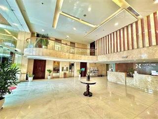 Khách sạn 4 sao với tiện ích đầy đủ, vị trí đắc địa  giá chỉ 160 tỷ đồng