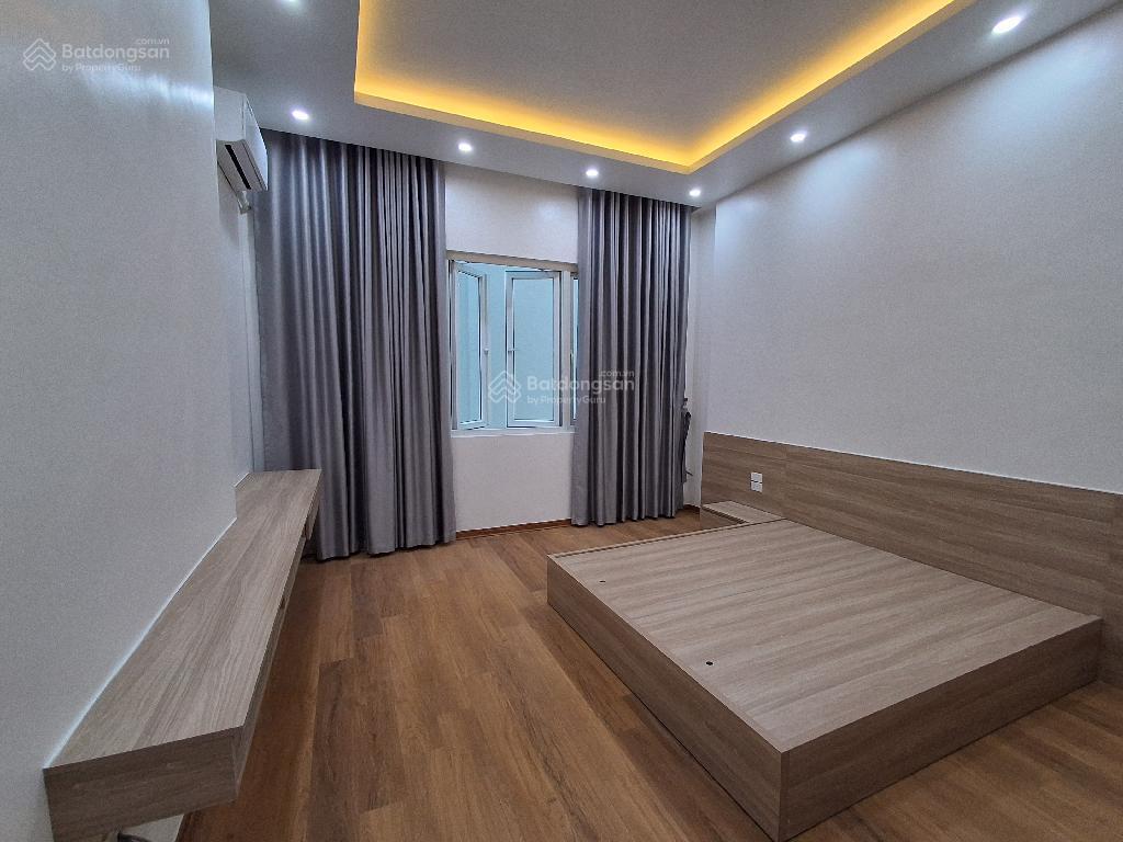 Nhà lê đức thọ, mỹ đình, 54m2, 4 tầng, mt 4.1m, ô tô đỗ cổng, giá 12 tỷ