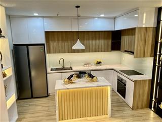 Tôi cần bán nên hạ giá căn hộ tòa b vinaconex 2  2pn  dt 69m2  giá 5.6 tỷ (giá chuẩn thiện chí)