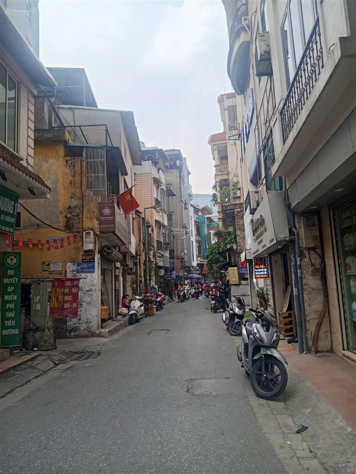 20m ra phố  miếng đất vàng  sổ đỏ hoa hậu  vị trí trung tâm  quy hoạch ổn định  kinh doanh