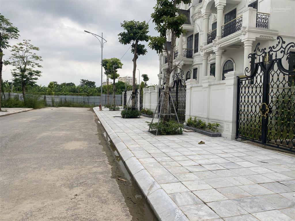 39 tỷ gốc bán bt tại jade square,180m2, đẹp, nhiều tiện ích, q.bắc từ liêm, hn