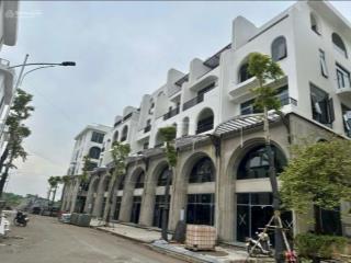 Bán căn liền kề giá tốt nhất dự án vaquarius