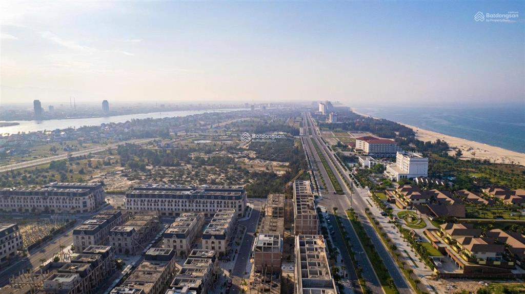 Biệt thự mekong bảo ninh độc bản 1/9 căn đẹp nhất, cách biển 100m, dt 300m²