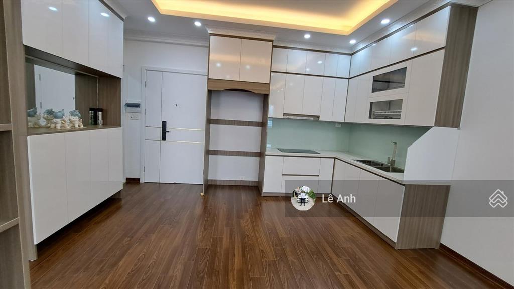 Bán căn hộ chung cư b6 toà đẹp nhất nam trung yên 75m2 3 ngủ 2 vệ sinh full đồ nội thất. giá 6.x tỷ