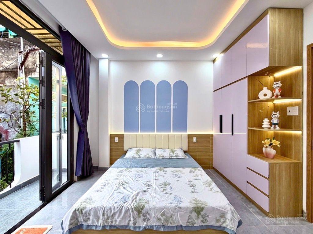 Giáp phan xích long  94m2 sử dụng  4 tầng  full nội thất  gần mặt tiền  nhỉnh 5tỷ