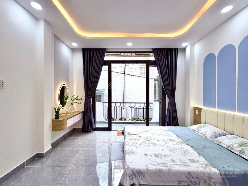 Giáp phan xích long  94m2 sử dụng  4 tầng  full nội thất  gần mặt tiền  nhỉnh 5tỷ