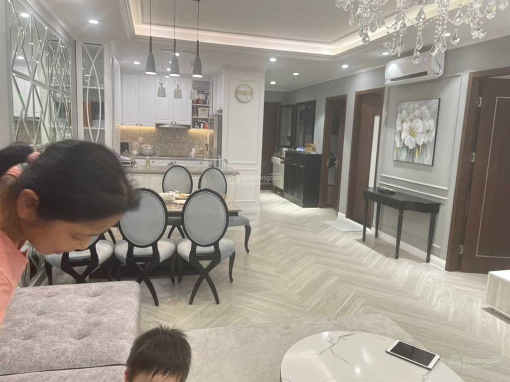 Giá tốt bán căn góc 3 pn tòa park 6, times city, giá 15 tỷ.  0979 702 ***