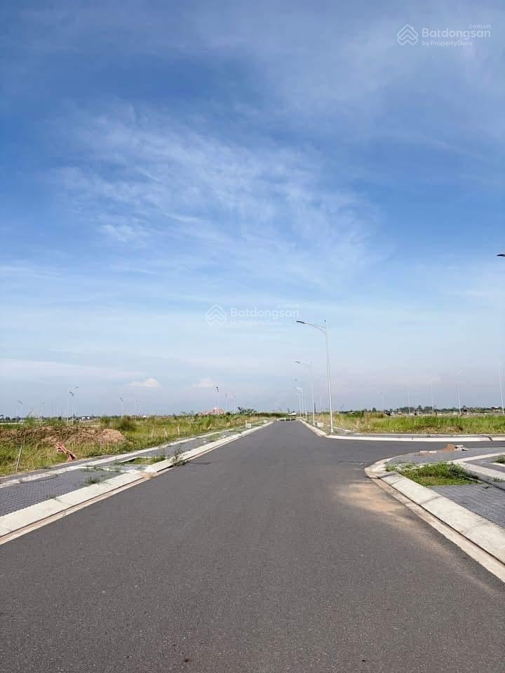 Ra nhanh lô 110m2 mặt tiền đường mai bá hương (60m) có sổ hồng riêng, full thổ cư