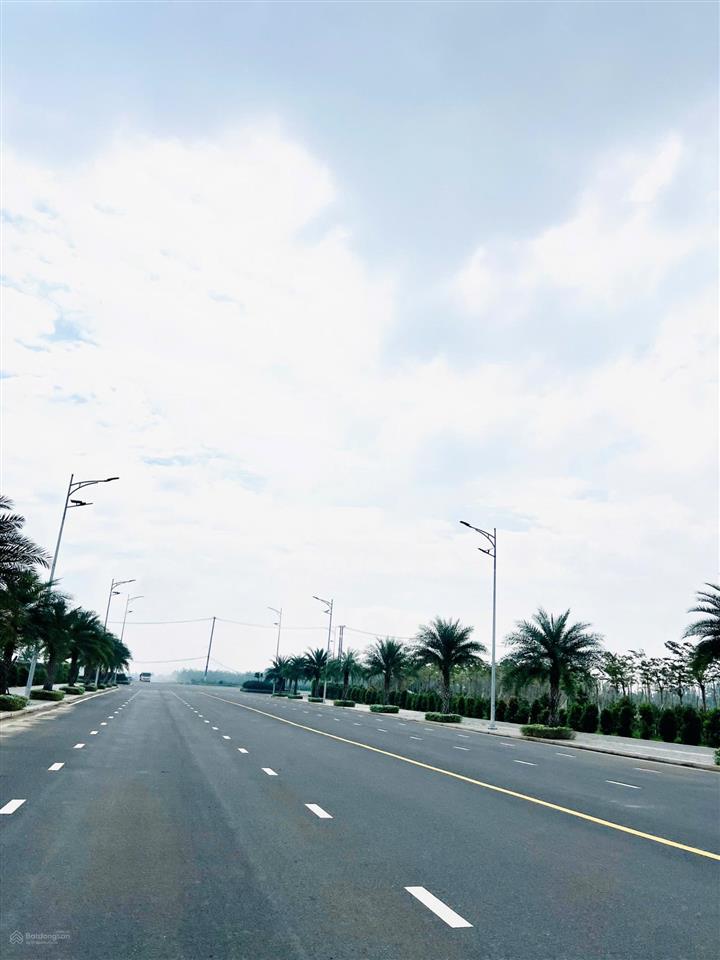 Sở hữu ngay đất mặt tiền mai bá hương 90m2 giá chỉ 2,34 tỷ, đường 18m rộng rãi có shr