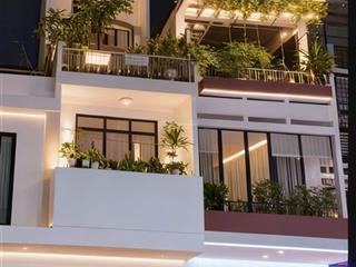 Nhà mặt phố lạc long quân, tân bình, view đẹp giá siêu hời