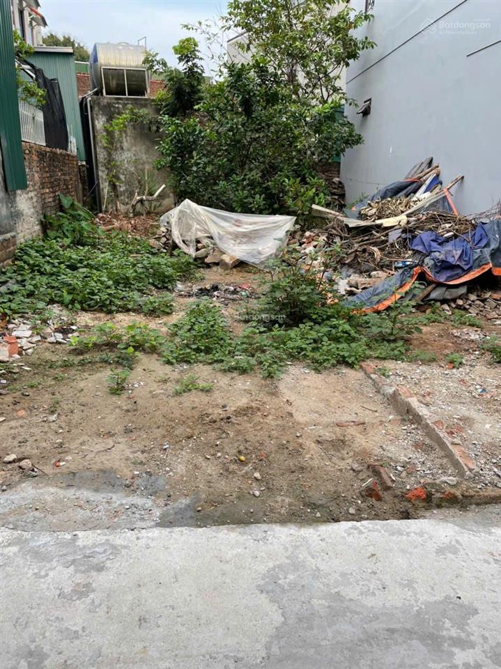 81m đất hiệp thuận đường thông, 1 nhà ra view hồ giá 48 triệu/m²