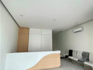 Thuê nhà phố soho đối diện kênh đào nhạc nước, trục đường lớn 20m