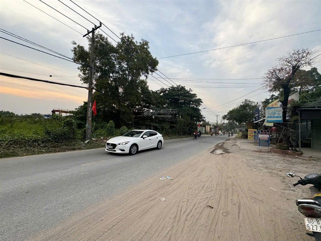 Đất mt nguyễn duy trinh, p. long trường dt 32x60m full thổ 2735m2 giá 180 tỷ xd 2 hầm + 15 tầng