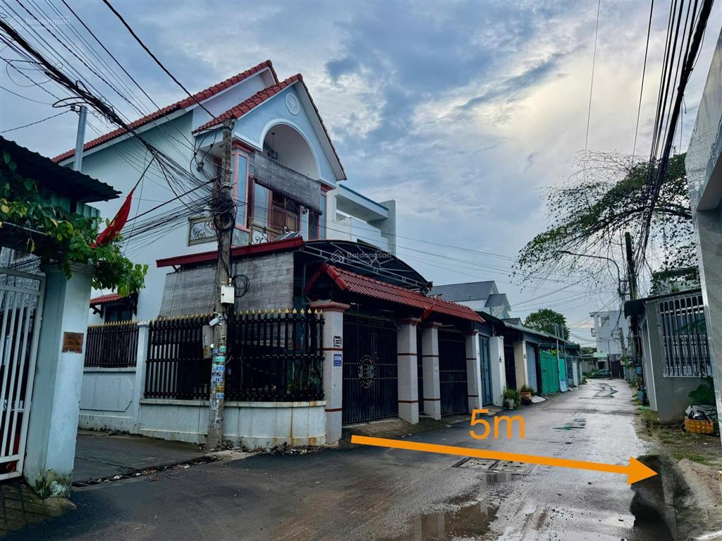 Ngân hàng bán gấp nhà góc 2mt, ngang 8,8m, thỏa thuận chính chủ, phú hòa tdm