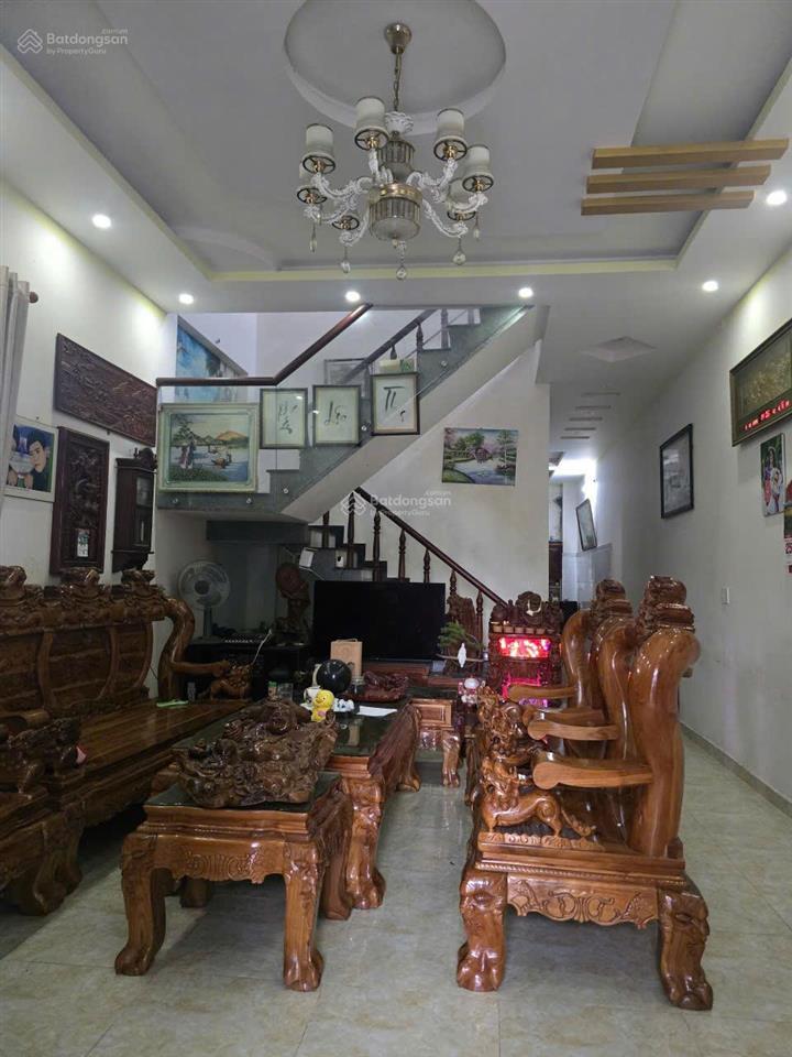 Ngân hàng bán gấp nhà góc 2mt, ngang 8,8m, thỏa thuận chính chủ, phú hòa tdm