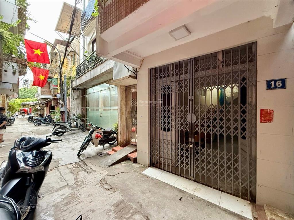 Bán nhà hai bà trưng 4,8 tỷ, 2pn, 3wc tại tạ quang bửu, bách khoa, hai bà trưng, hn