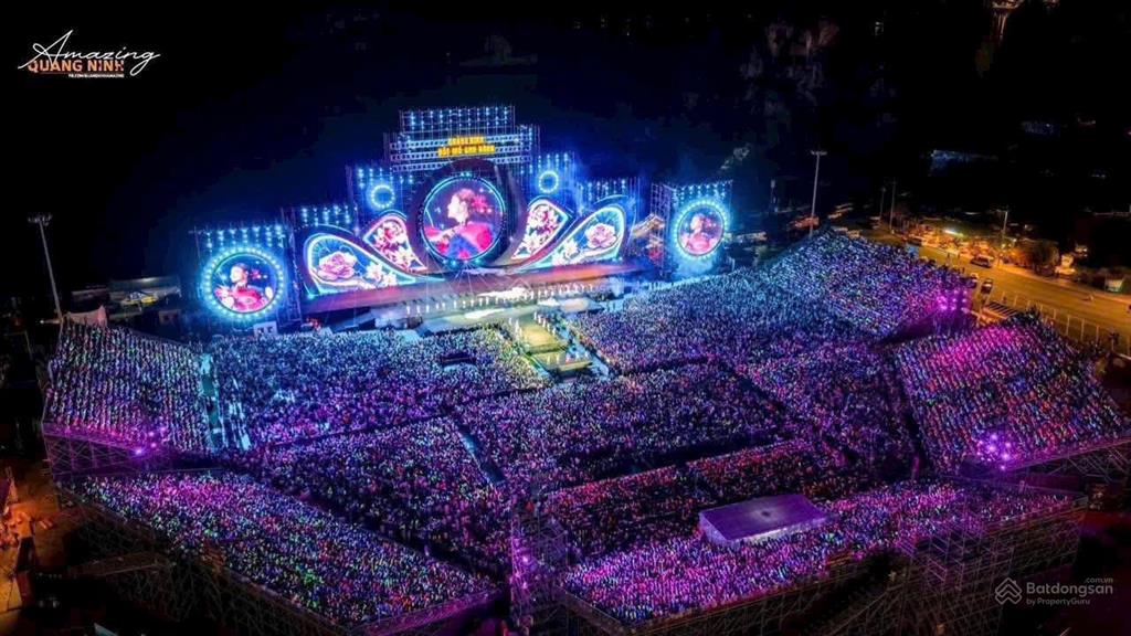 Chính chủ đang cần tiền sang pháp định cư cần bán cắt lỗ gấp căn 2pn góc trực diện biển tầng cao