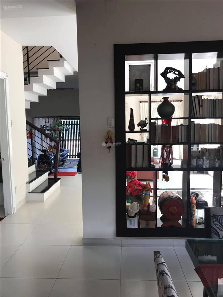 Bán bt khu tên lửa mt đường số 19a, 10x19 3 tấm giá 22 tỷ tl  0913 778 *** nhựt tín hưng