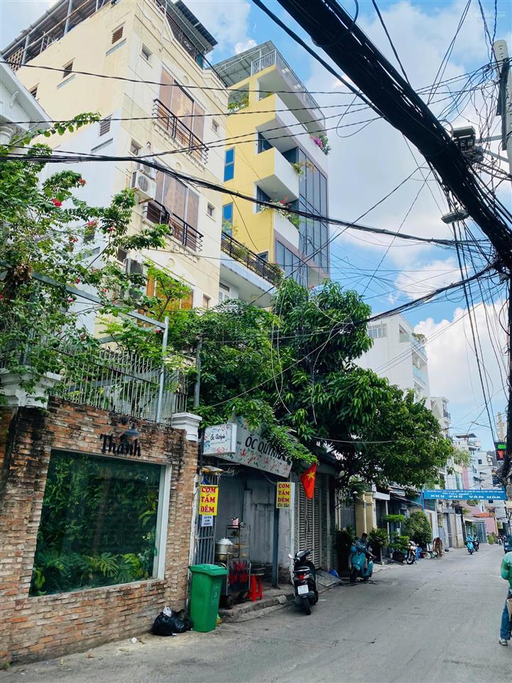 Không có căn so sánh  nhà 2 mặt tiền trước sau hẻm xe hơi phan xích long phú nhuận chỉ 23.5 tỷ