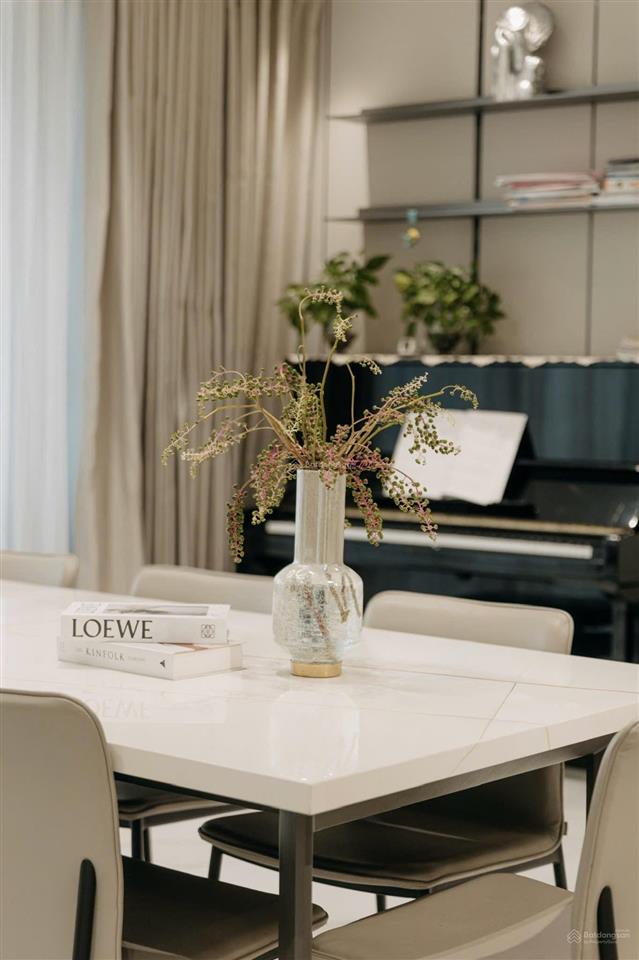 Siêu hiếm midtown the peak (m8) 210m2  full nội thất sang trọng view biệt thự đẳng cấp.