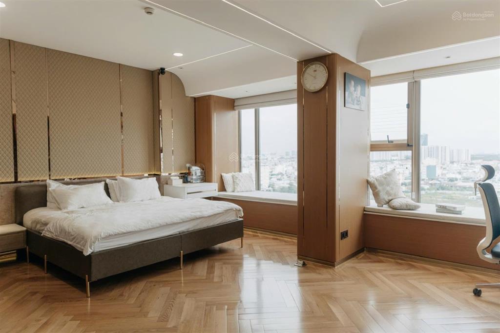 Siêu hiếm midtown the peak (m8) 210m2  full nội thất sang trọng view biệt thự đẳng cấp.