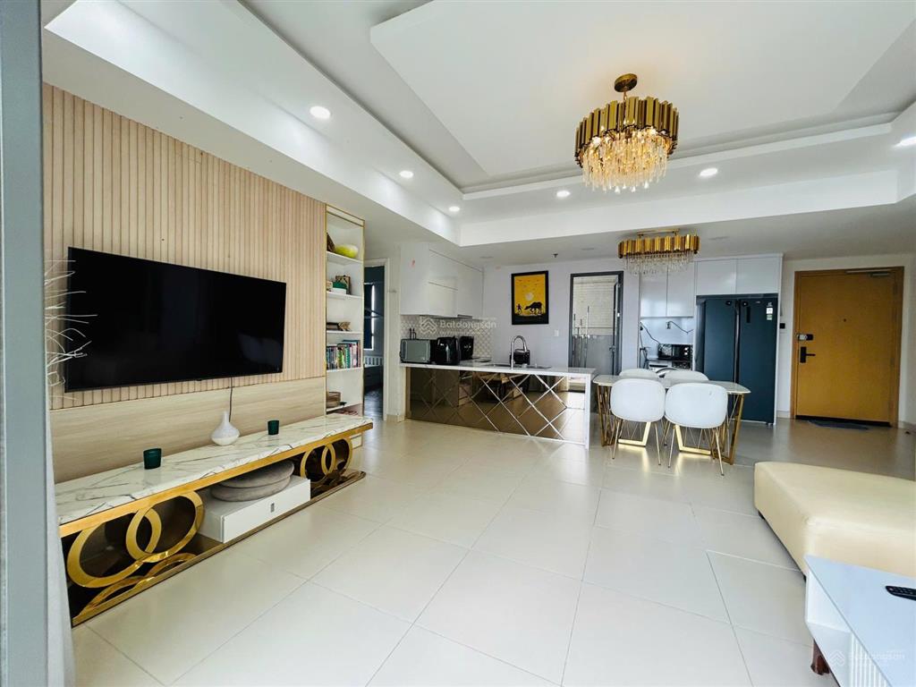 Ở đây có bán 3pn view sông giá tốt nhất thị trường  xem nhà  0901 544 ***