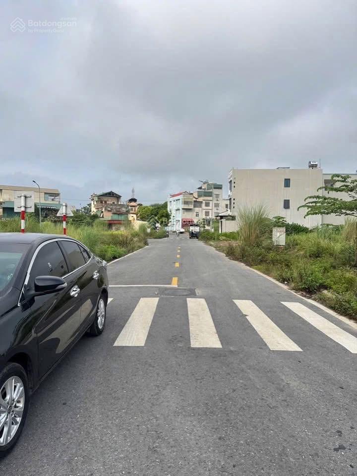 Chính chủ bán gấp mảnh đất 100m phường tùng thiện sơn tây sát các cụm trường đại học hà nội giá 1tỷ