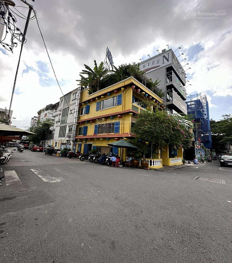 Bán nhà 2 mặt hẻm 4m cao thắng, p17, phú nhuận, 42m2, 5 tầng, 6 phòng cho thuê.