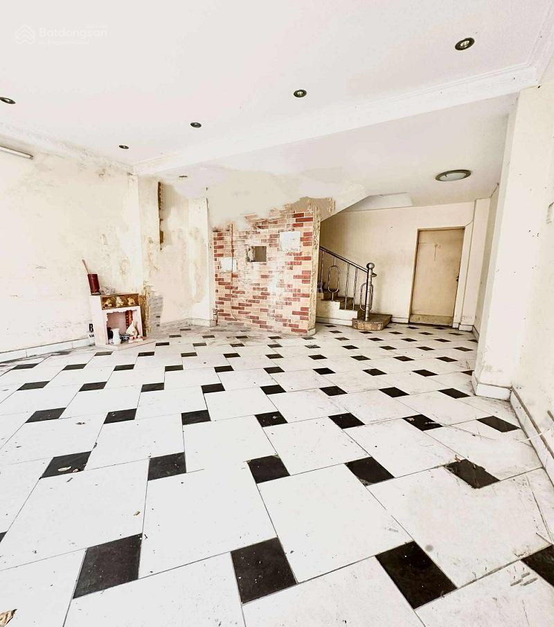 Bán nhà 2 mặt hẻm 4m cao thắng, p17, phú nhuận, 42m2, 5 tầng, 6 phòng cho thuê.