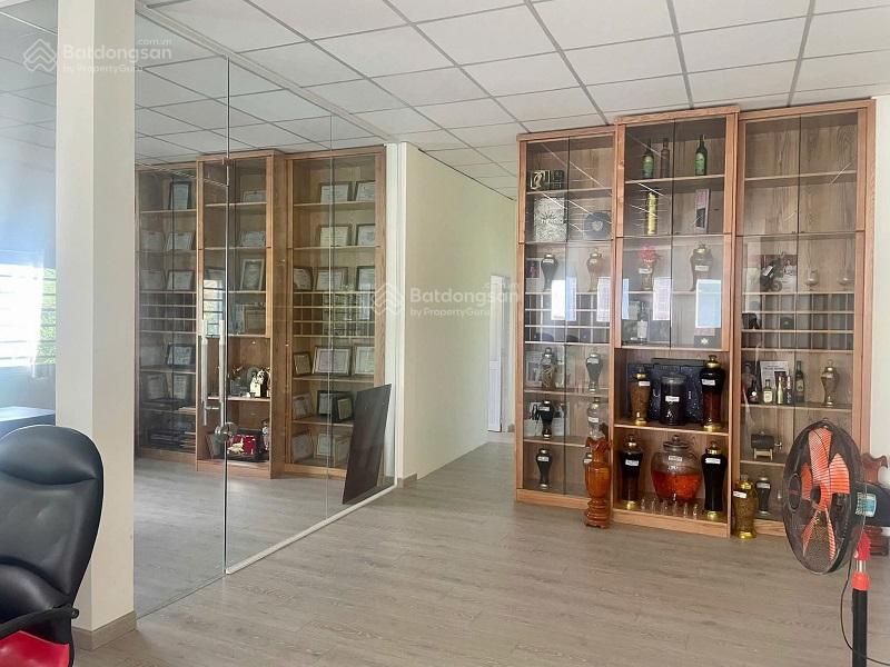 Bán nhà hxh tân hiệp 8  1, thới tây 2, tân hiệp, hóc môn, 209m2, 2 tầng, ngang 12m