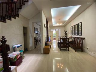 Chủ nhà cần tiền  bán nhanhbt khu k ciputra 140m2  42 tỷ  rẻ nhất ciputra. cạnh cv và trường qt