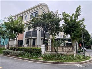 Chính chủ cần tiền bán nhanh  song lập h7 starlake 220m2  giá chỉ 550tr/m2.  0925 906 ***