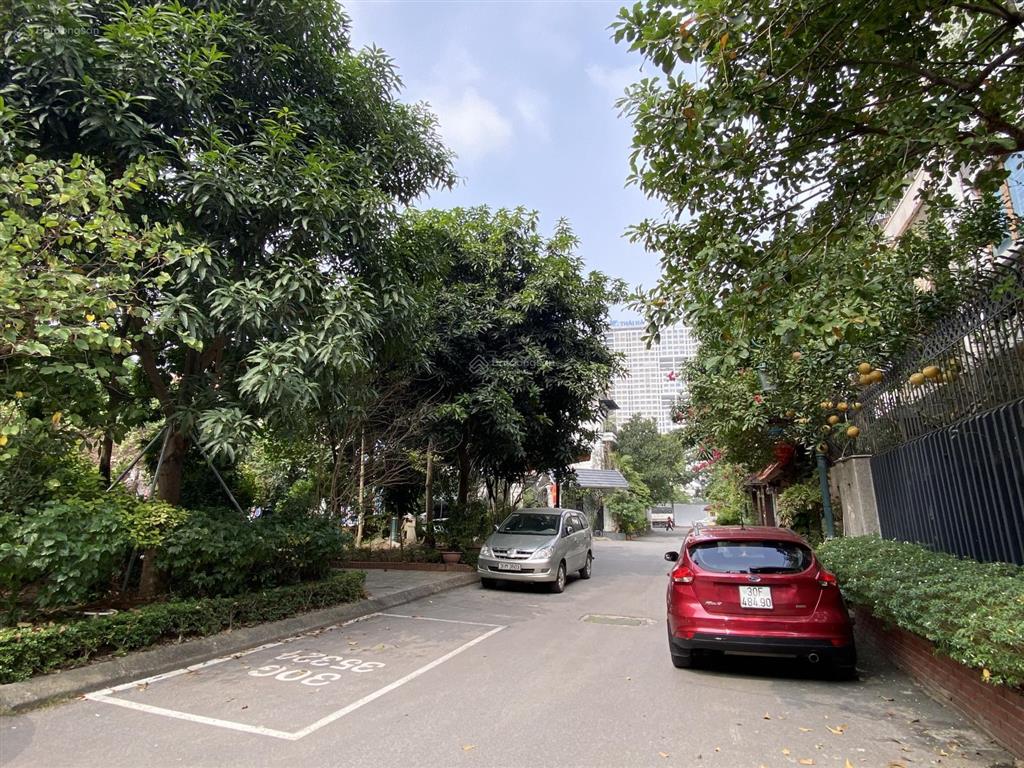 Chính chủ gửi bán gấp căn bt khu tt4 tpgl  165m2  245tr/m2. giá có tl để bán nhanh