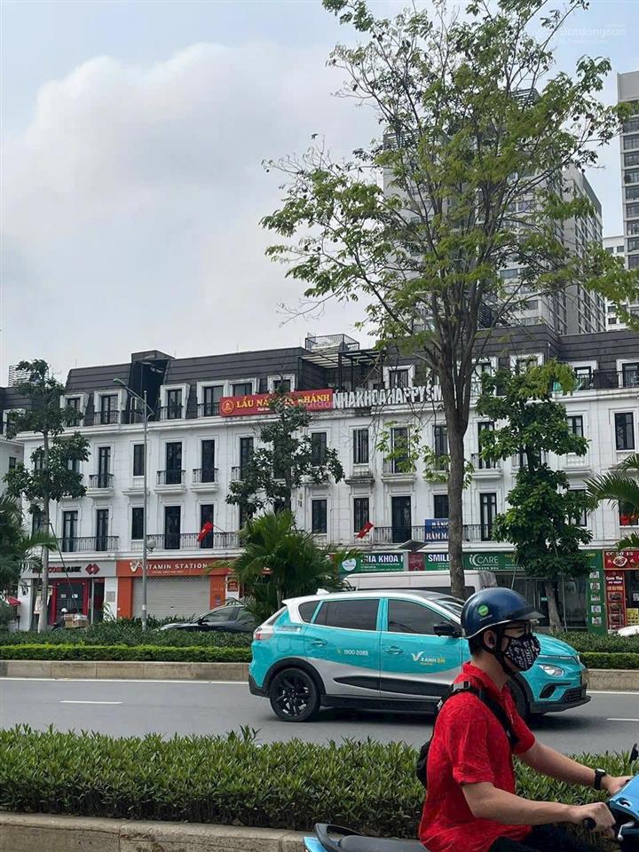 Mới ra shophouse mặt đường hoàng minh thảo rộng 60m  120m2  65 tỷ chủ cần bán nhanh