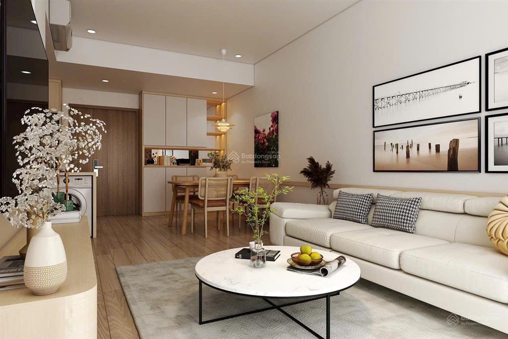 Bán gấp căn hộ sunrise city north 2pn 2wc  96m2 full nội thất đẹp  giá chỉ 7,9 tỷ.  0974 790 ***