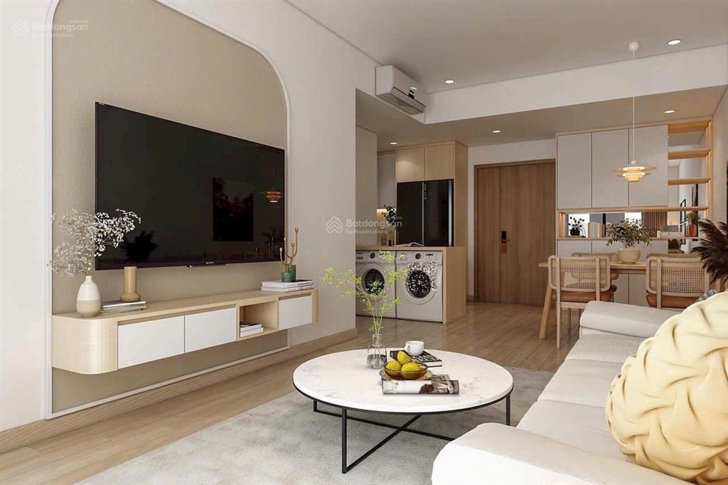 Bán gấp căn hộ sunrise city north 2pn 2wc  96m2 full nội thất đẹp  giá chỉ 7,9 tỷ.  0974 790 ***