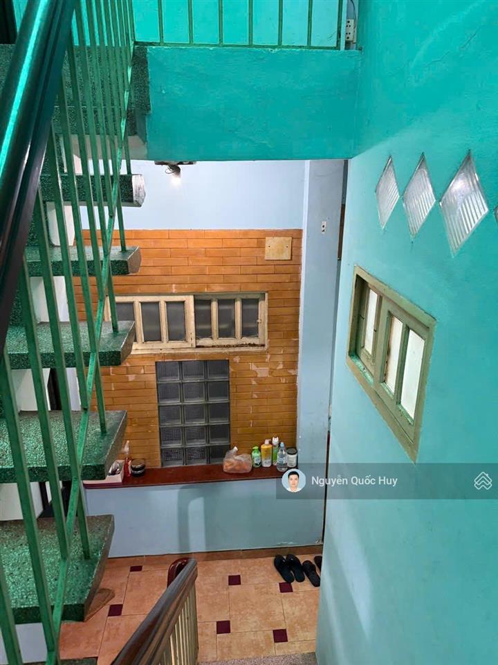 Chỉ 8,2t có nhà 3 tầng 130m2 nở hậu tt q3