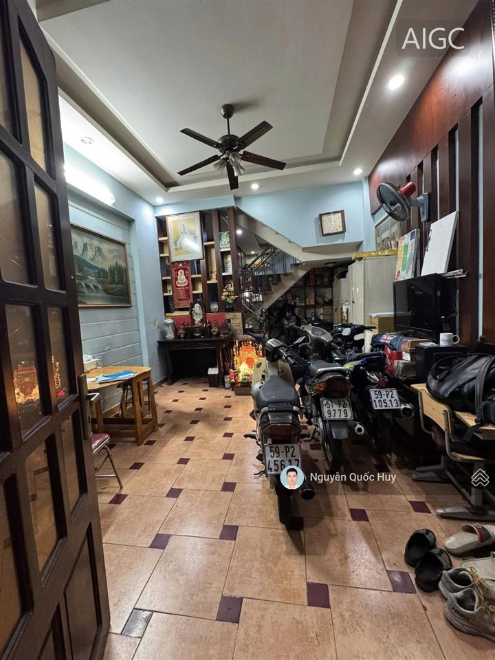 Chỉ 8,2t có nhà 3 tầng 130m2 nở hậu tt q3