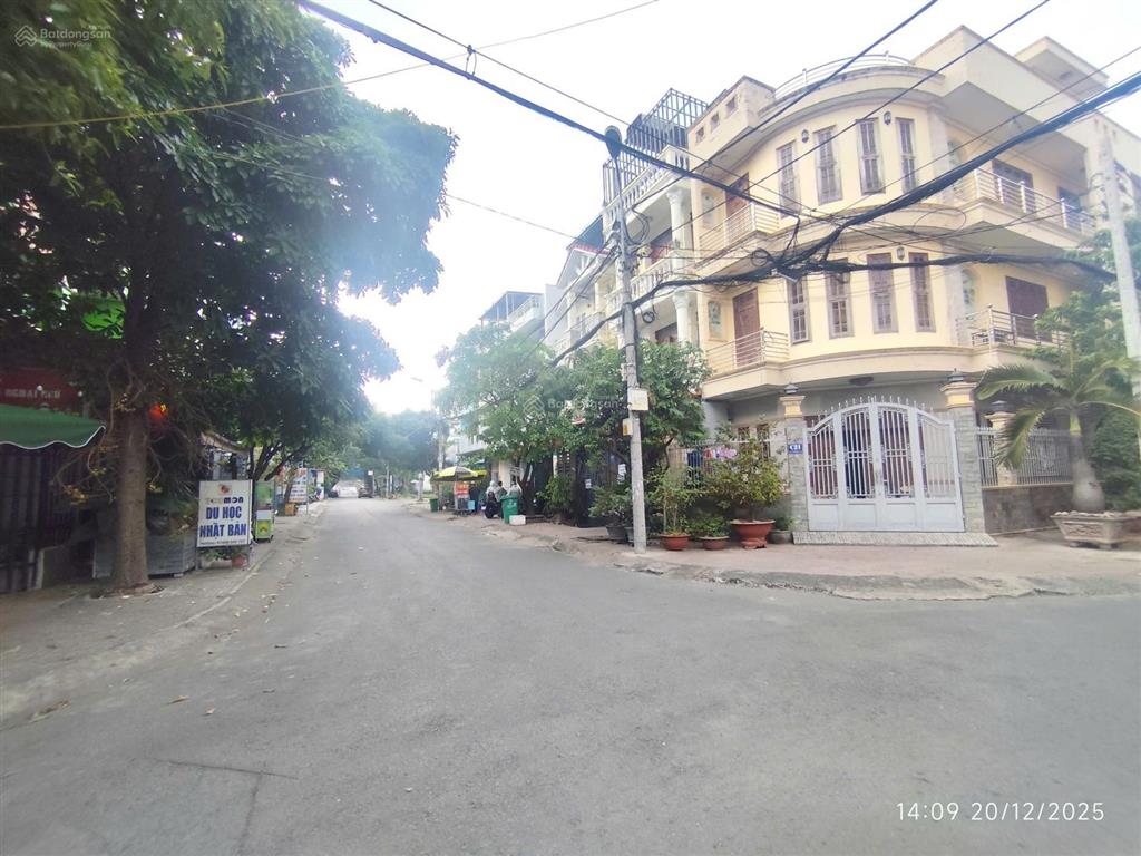 Bán dãy trọ 6x20 đường tô ký, gần công viên phần mềm quang trung, đại học giao thông vận tải.