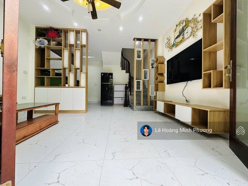 Bán nhà 4 tầng đơn lập dt 34,4m2 mặt ngõ tại kim chung, cách đường ô tô đỗ 30m, giá 4,9 tỷ còn tl