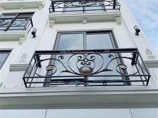 Hàng vip 5 tầng lô góc ô tô vf3 vào cửa giá 5 tỷ 300 triệu thương lượng mạnh, 20m ra đường ô tô đỗ