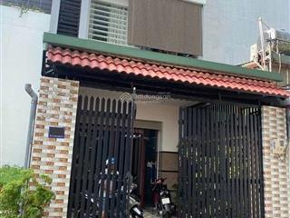 Cần tiền bán gấp căn 60m2 quận 4 , hẻm oto 5m